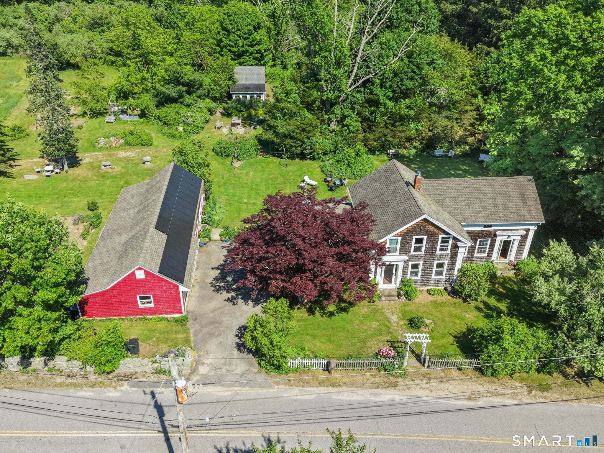 187 Dye Hill Road — photo