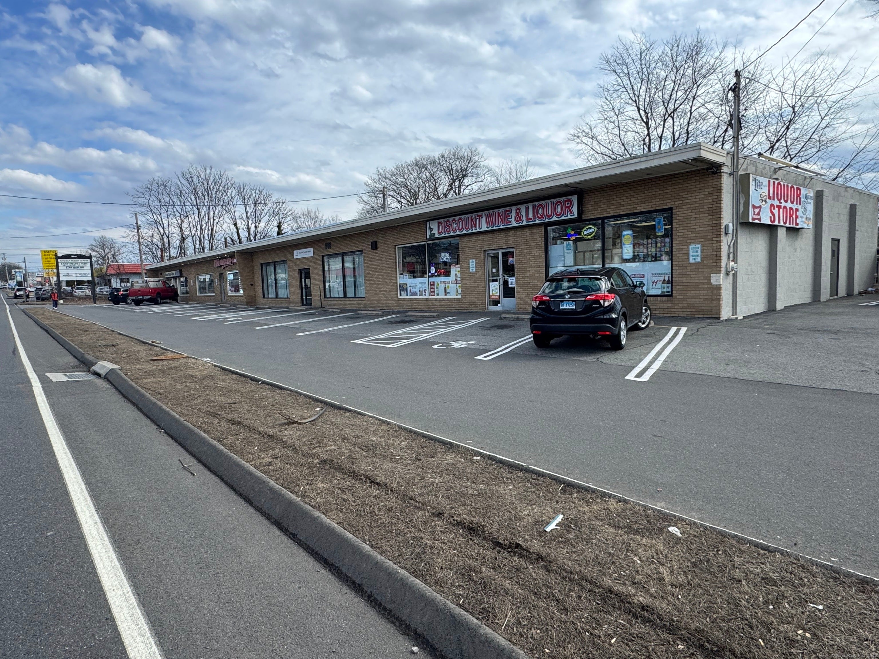 278 Boston Post Road — photo
