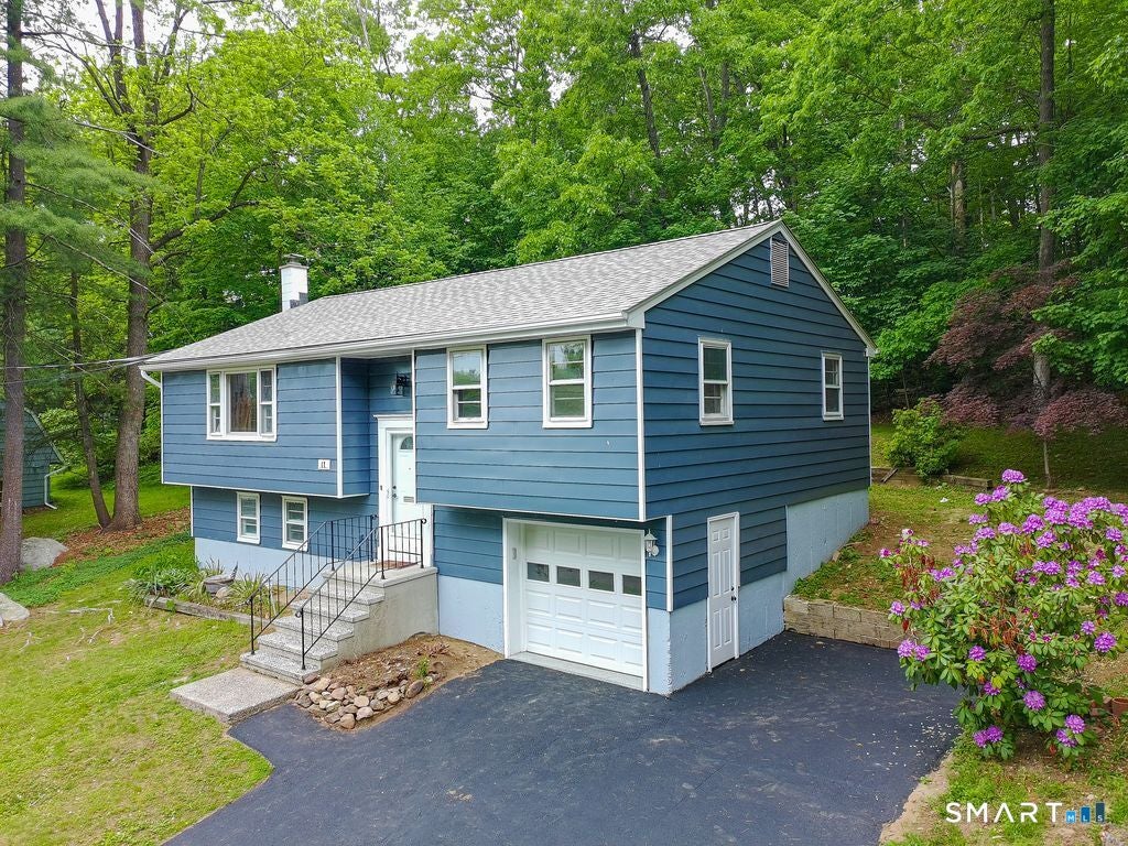 17 Rhoda Lane — photo