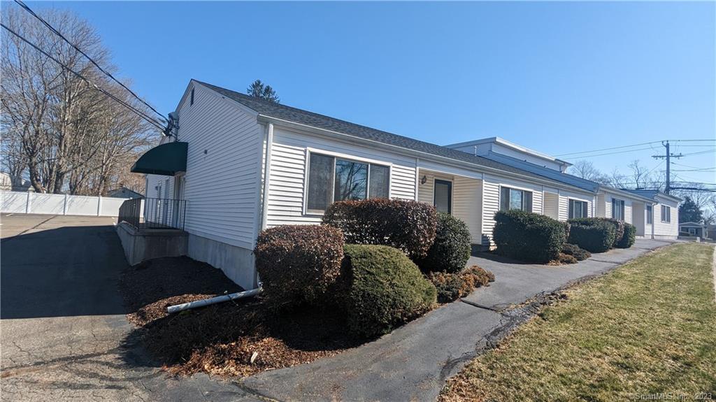 Home in Guilford, CT 06437 — photo 3