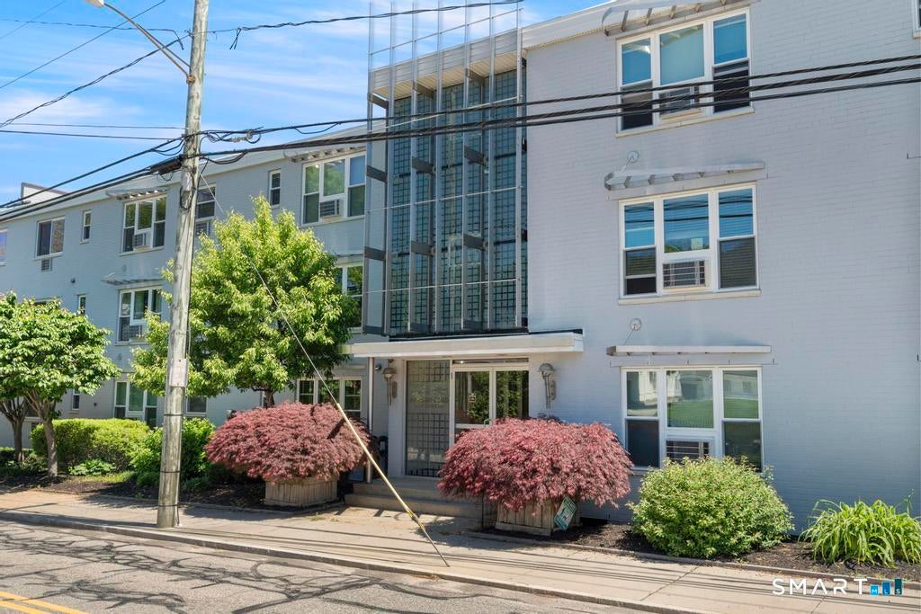 184 Pequot Avenue 102 — photo