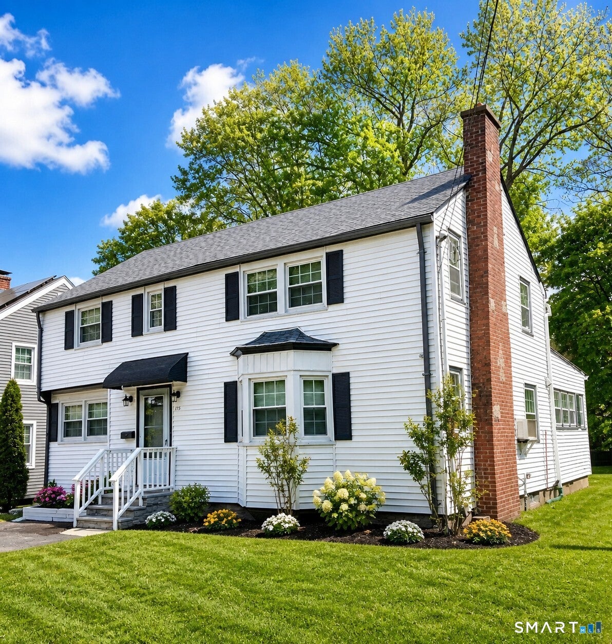 Home in Hamden, CT 06517 — photo 2