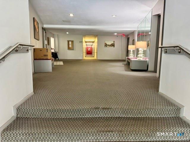 Home in Peekskill, NY 10566 — photo 2