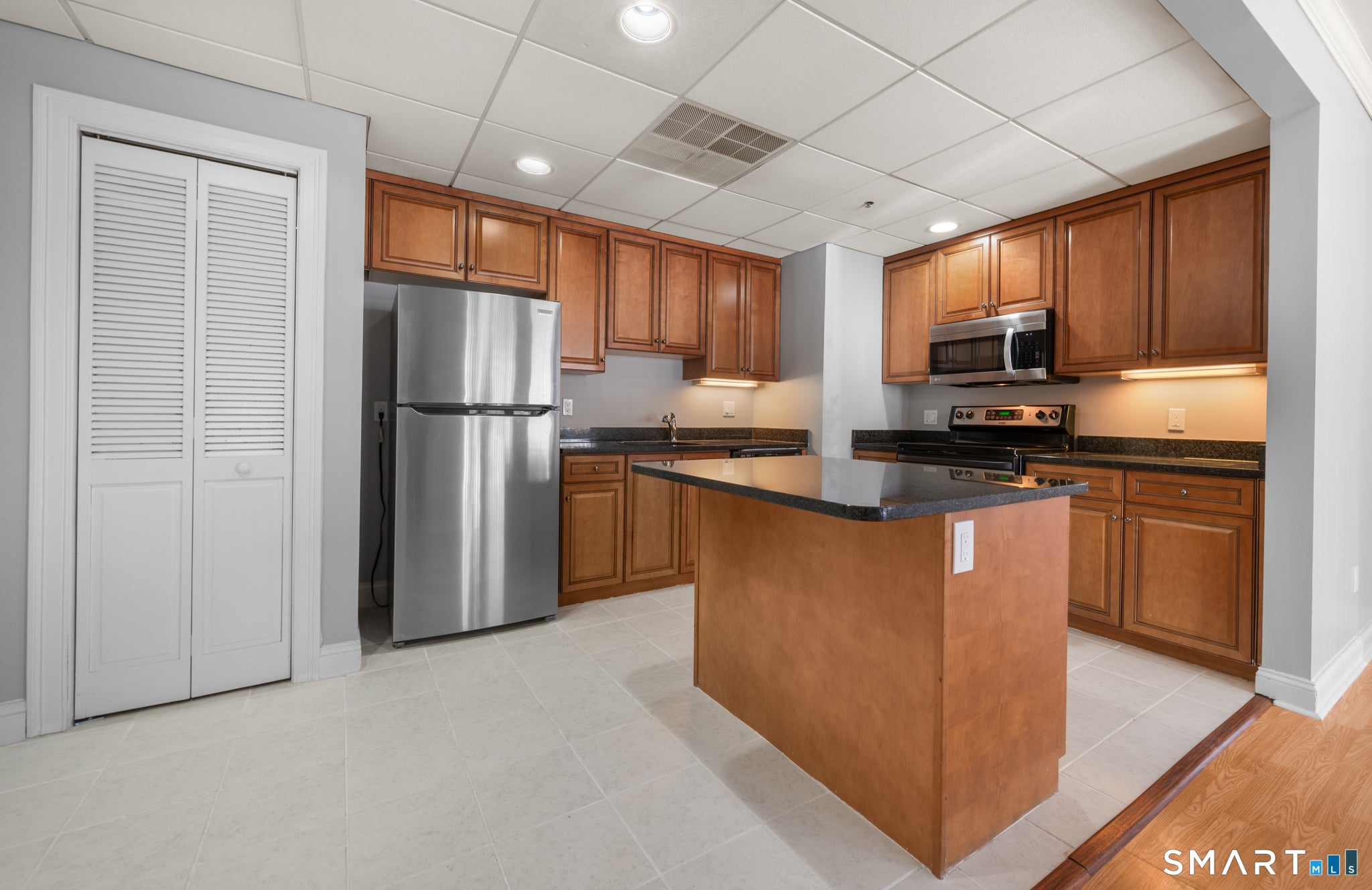 720 MIX Avenue 303 — photo