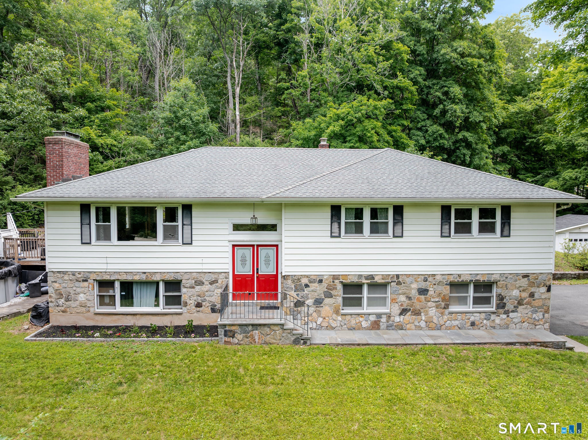 2 Leach Hollow Road — photo