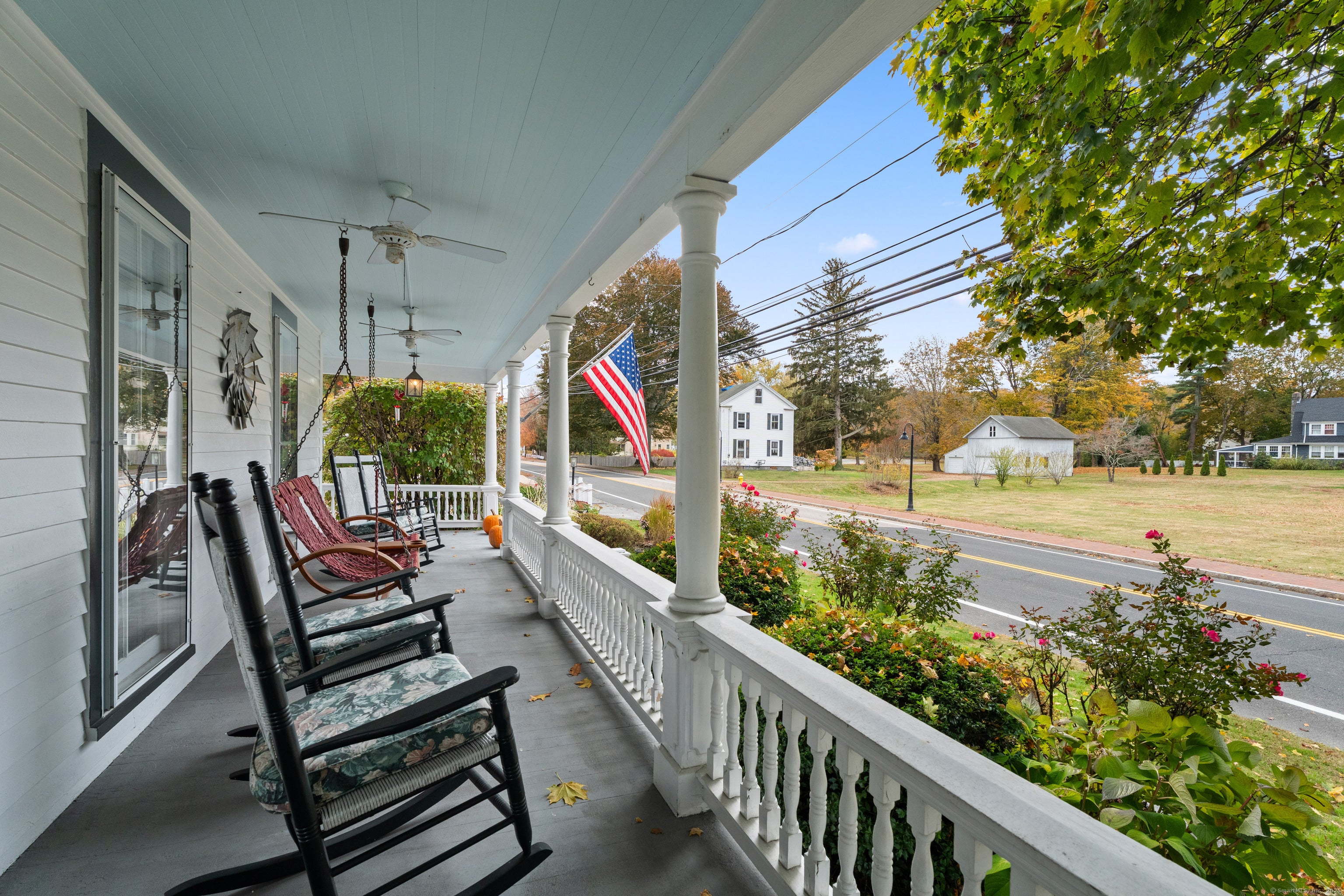 209 Main Street — photo