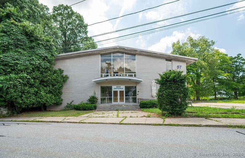85 Pulaski Street — photo