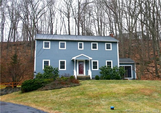 16 Dawn Lane — photo