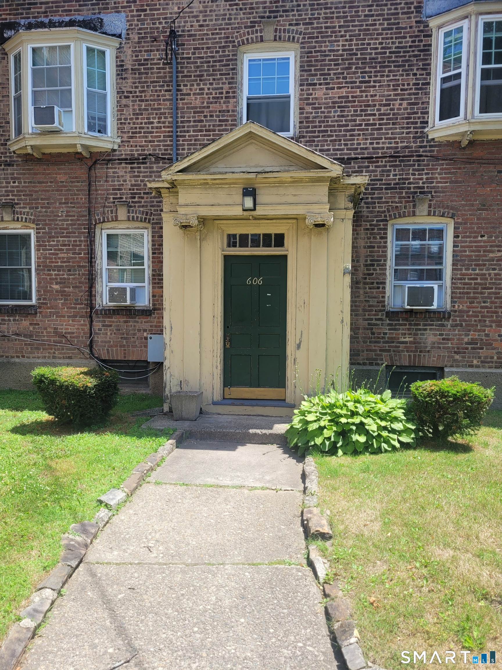 606 Wilmot Avenue 4 — photo
