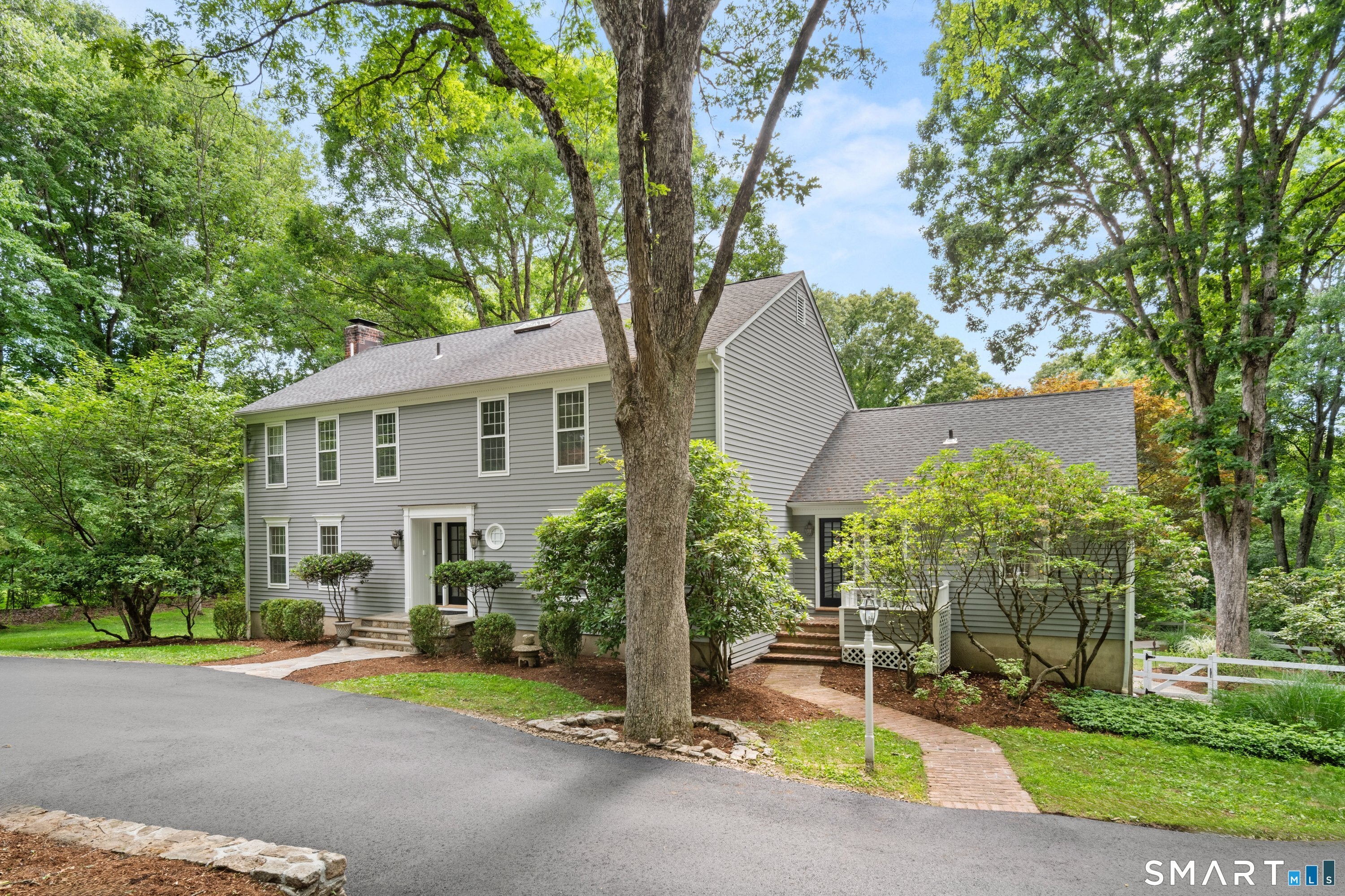 32 Silver Ridge Common — photo