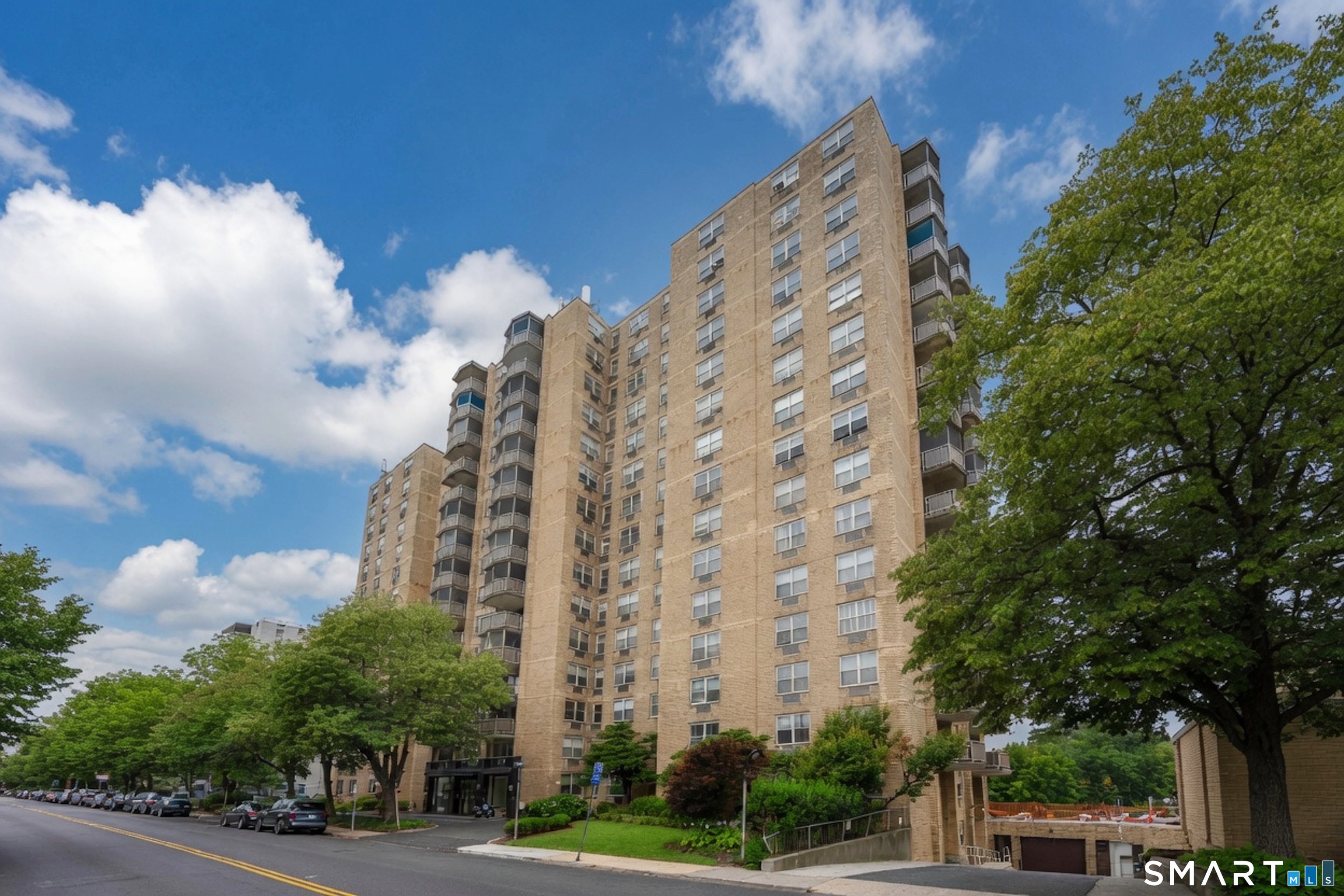 50 Glenbrook Road 8H — photo