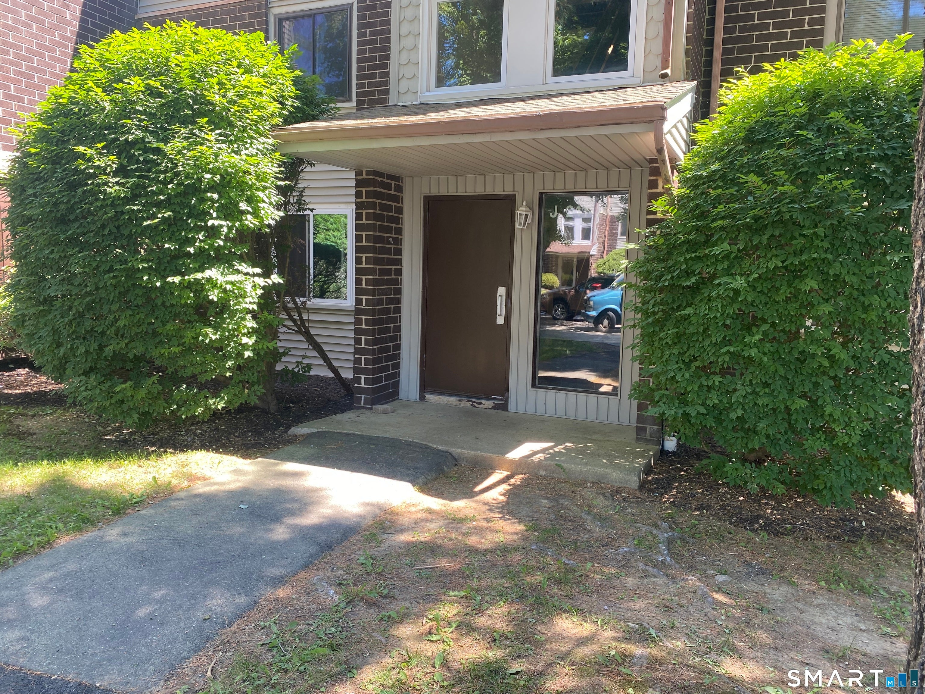 7 Padanaram Road J227 — photo