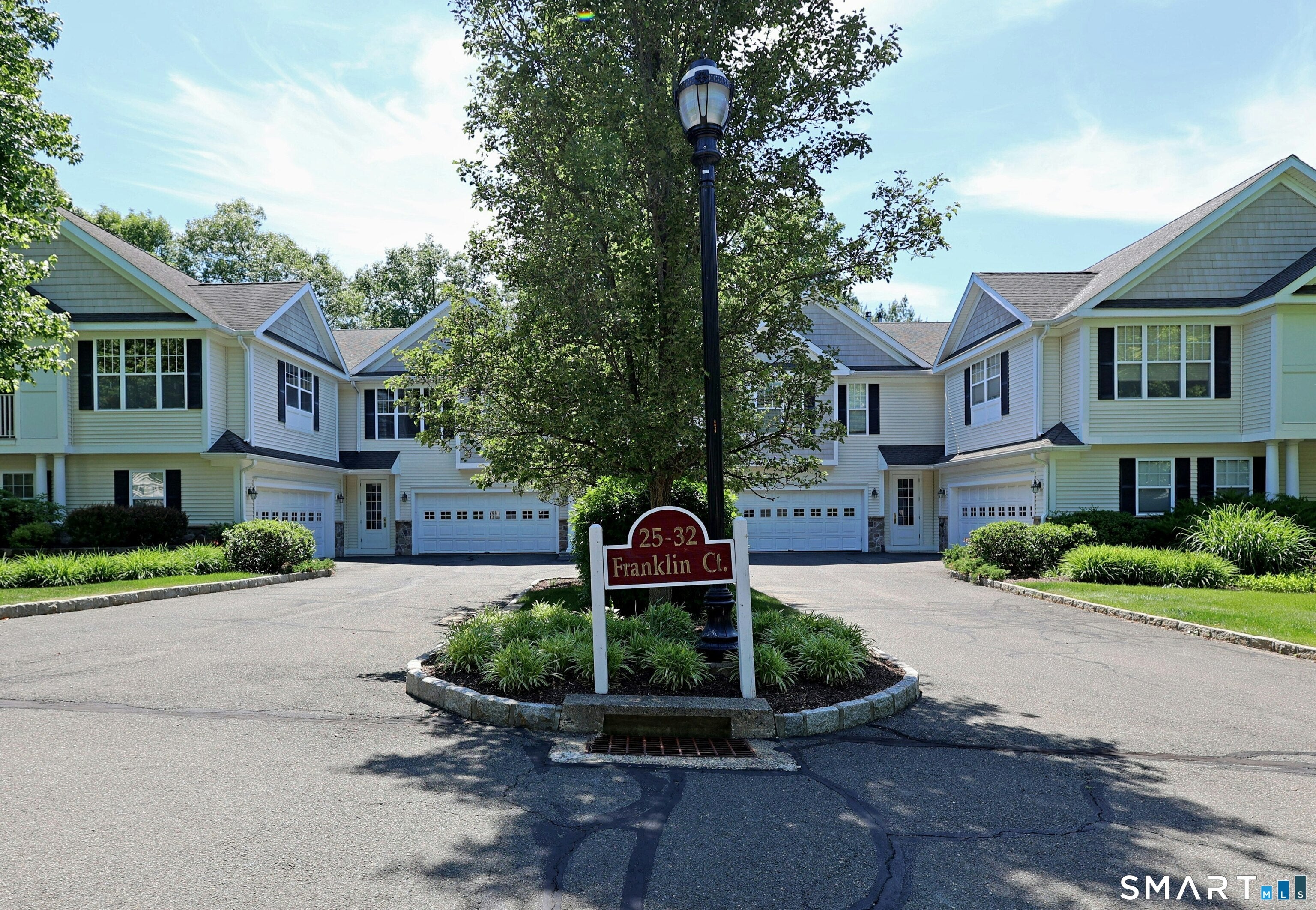 25 Franklin Court 25 — photo
