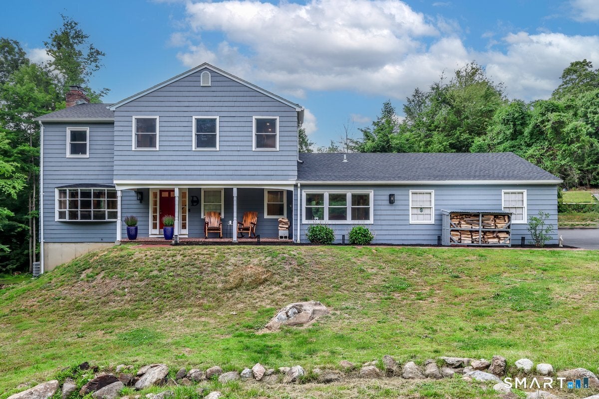 8 White Pine Drive — photo