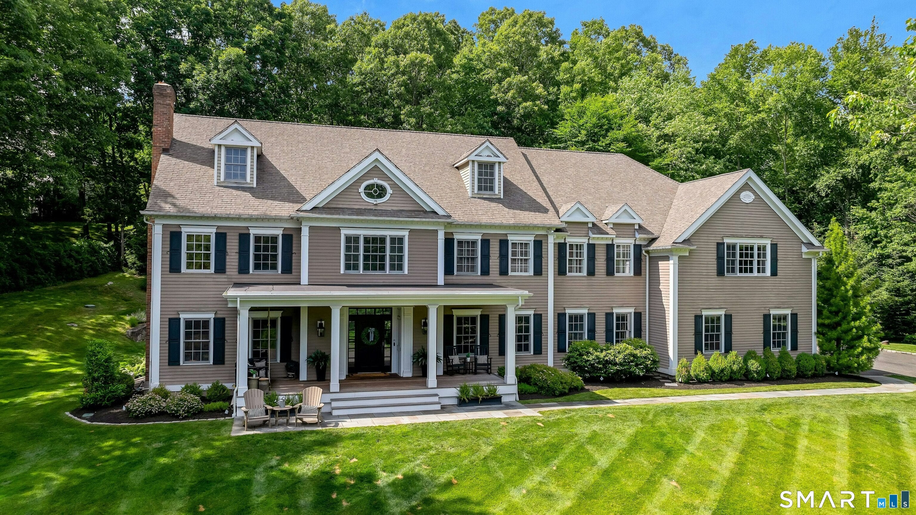 14 Turtle Ridge Court, Ridgefield, CT 06877