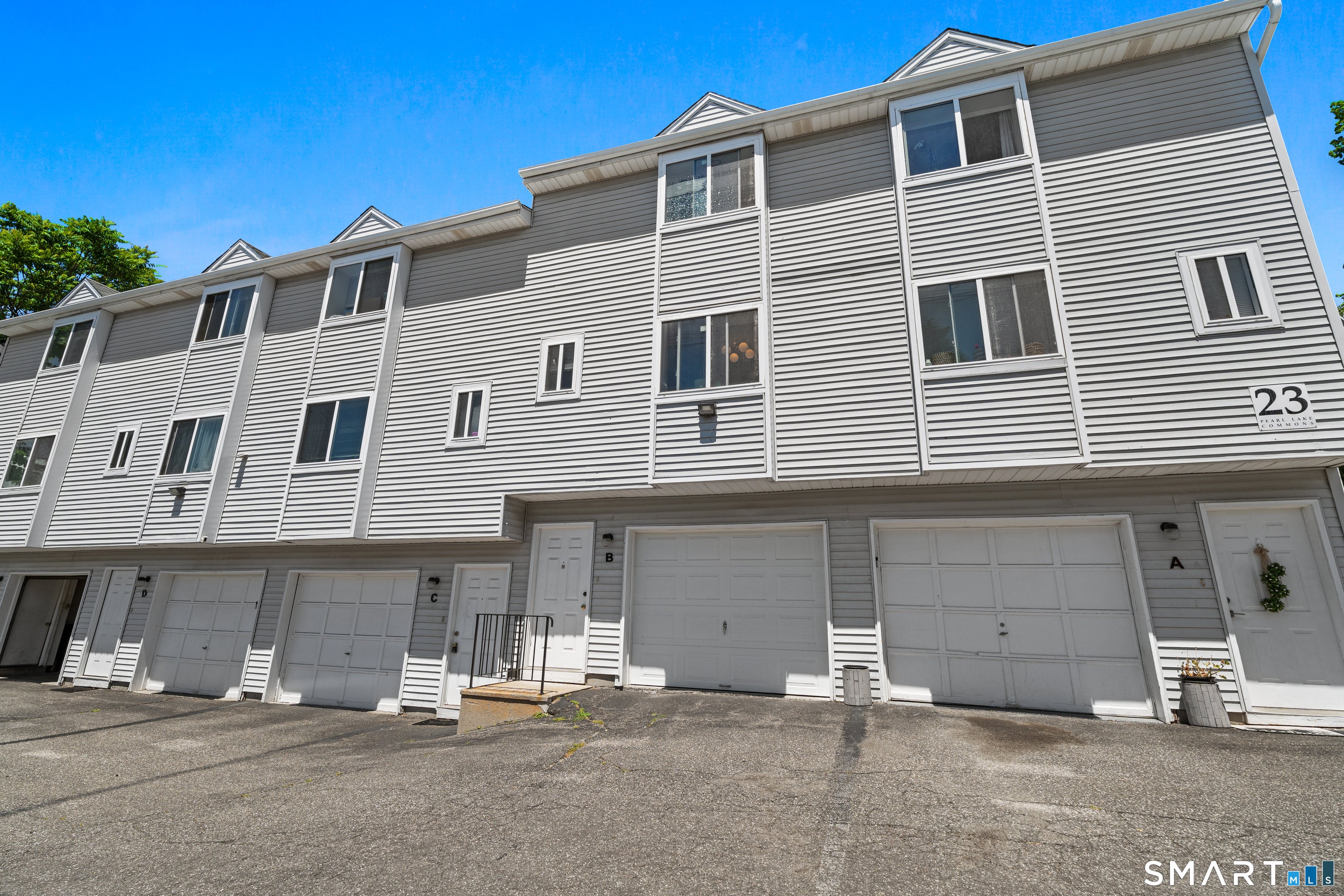 23 Pearl Lake Road B — photo