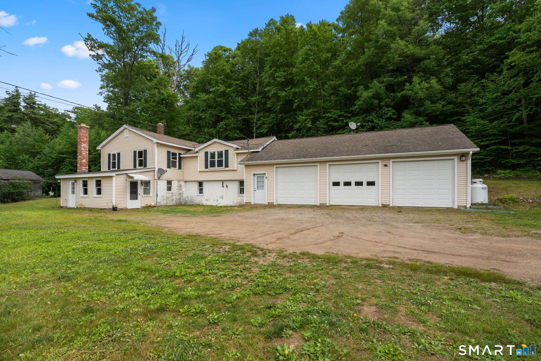 185 Hampden Road — photo