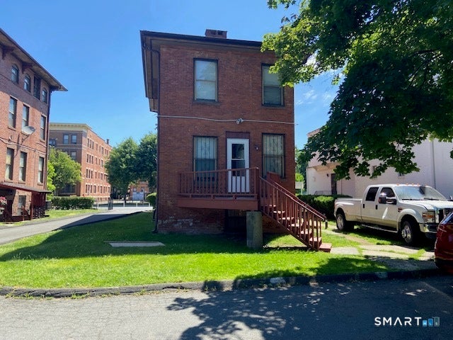 39 Wethersfield Avenue C — photo