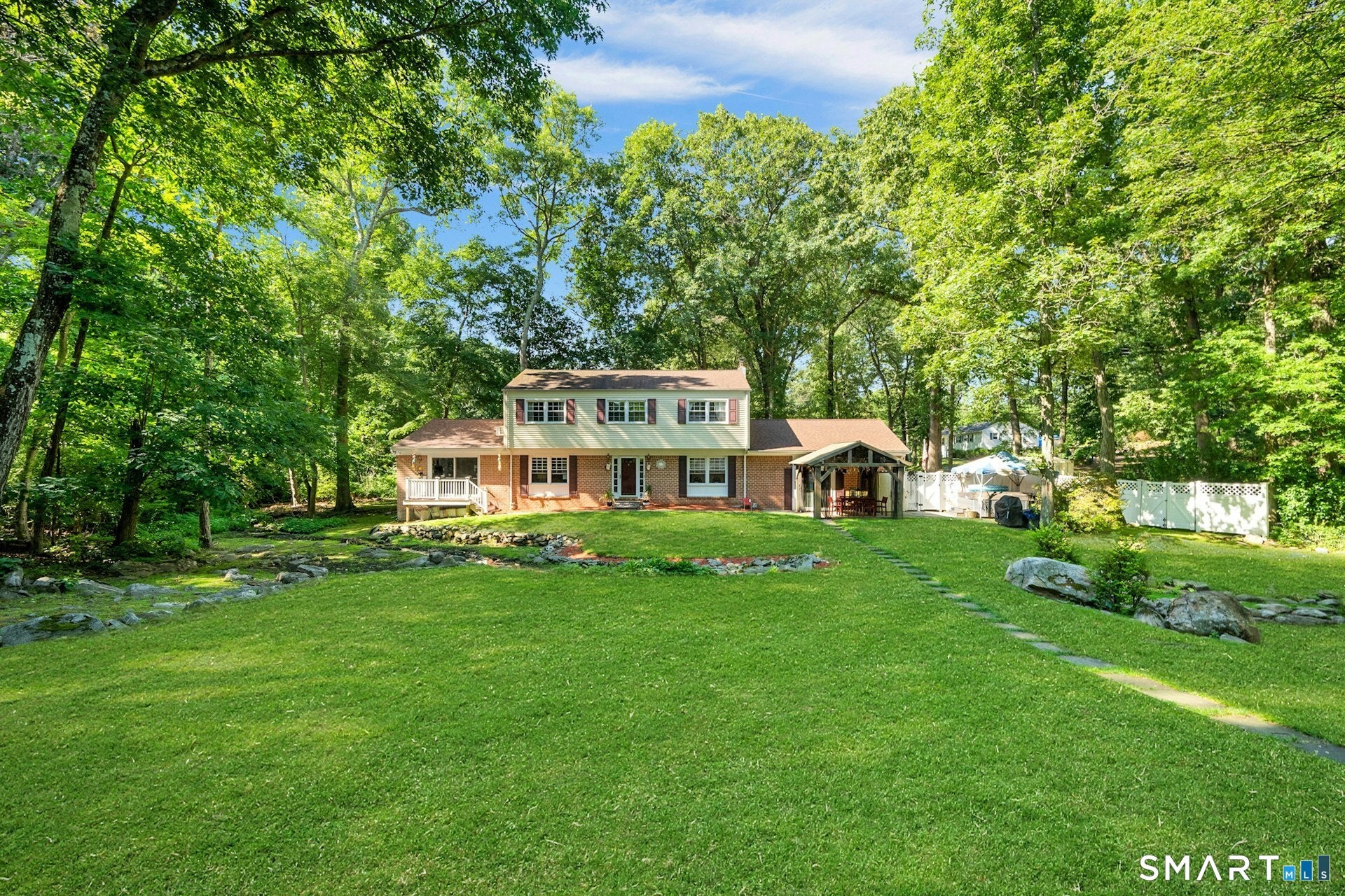 31 Granite Drive — photo