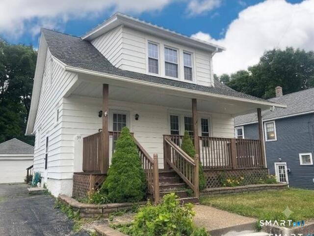 39 Geer Avenue — photo