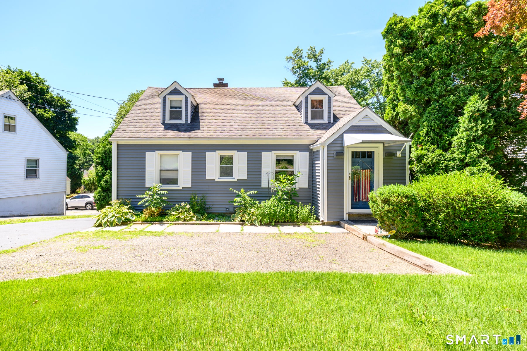2261 Easton Turnpike — photo