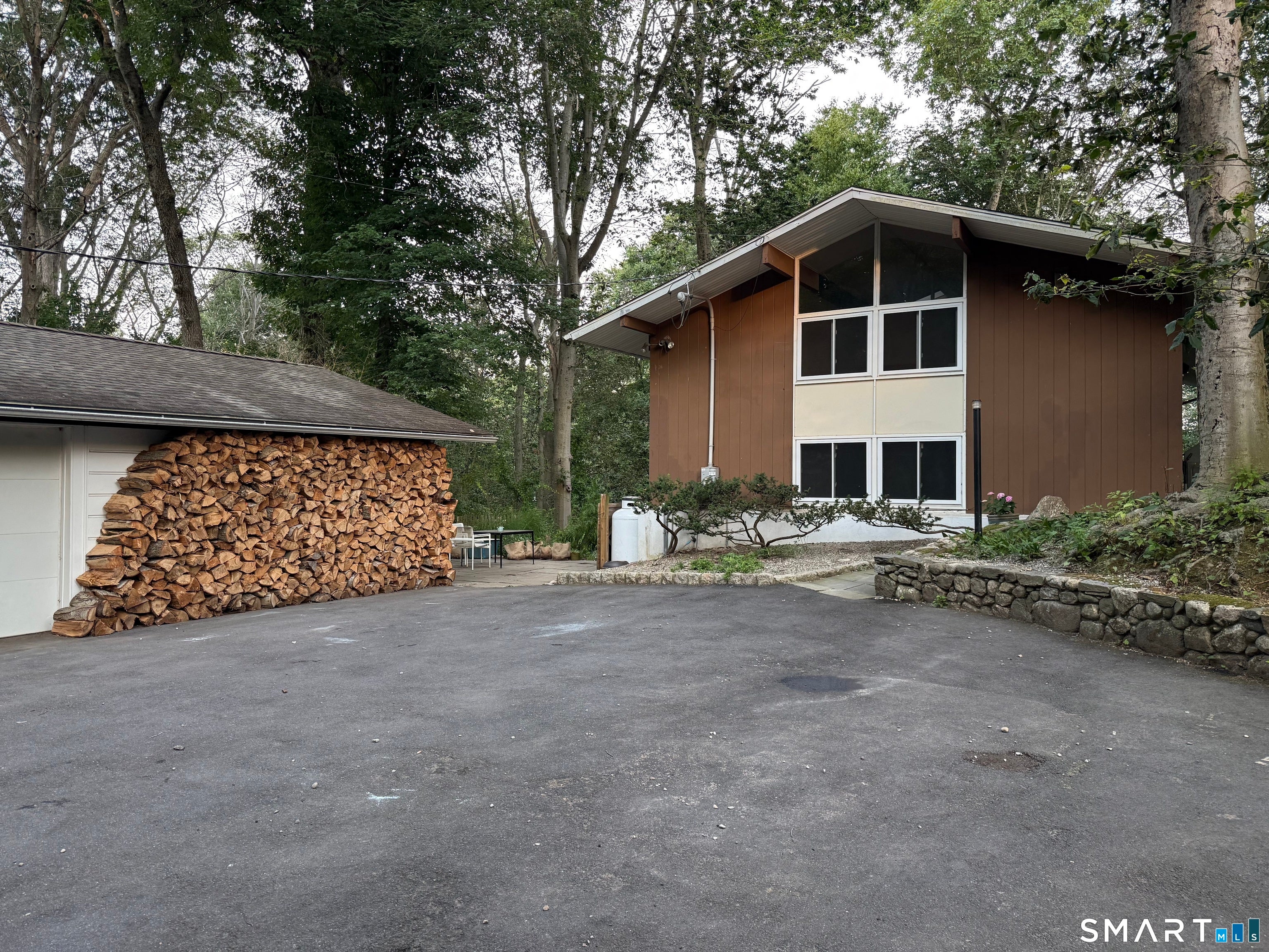 235 Thunder Hill Drive — photo
