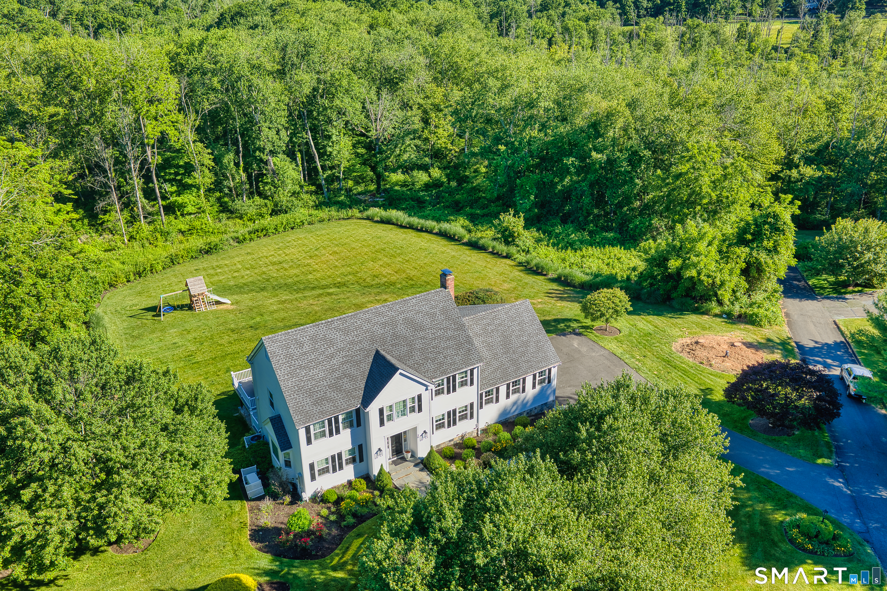 36 Oneill Court, Ridgefield, CT 06877 — photo 3