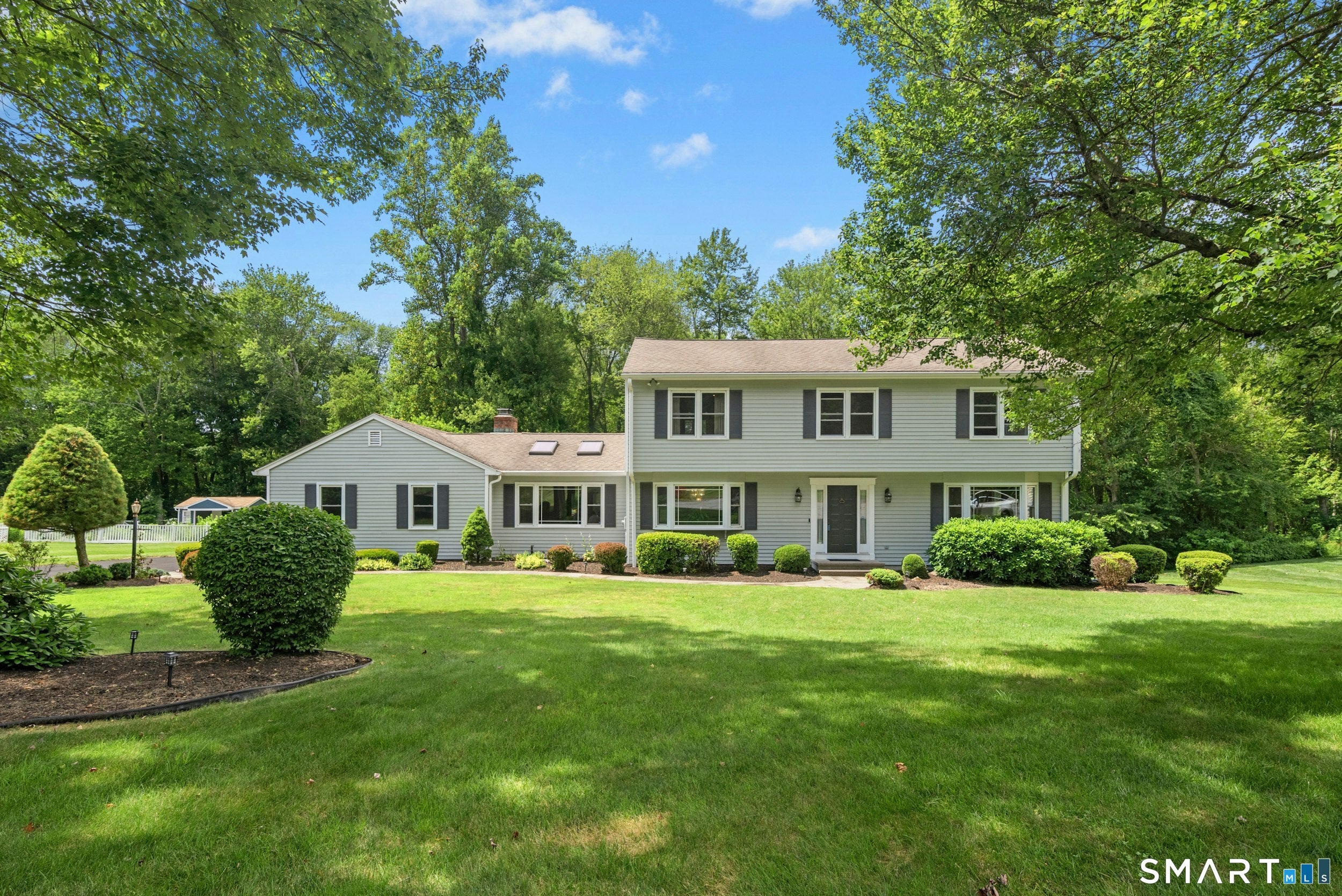 33 Shawnee Lane — photo