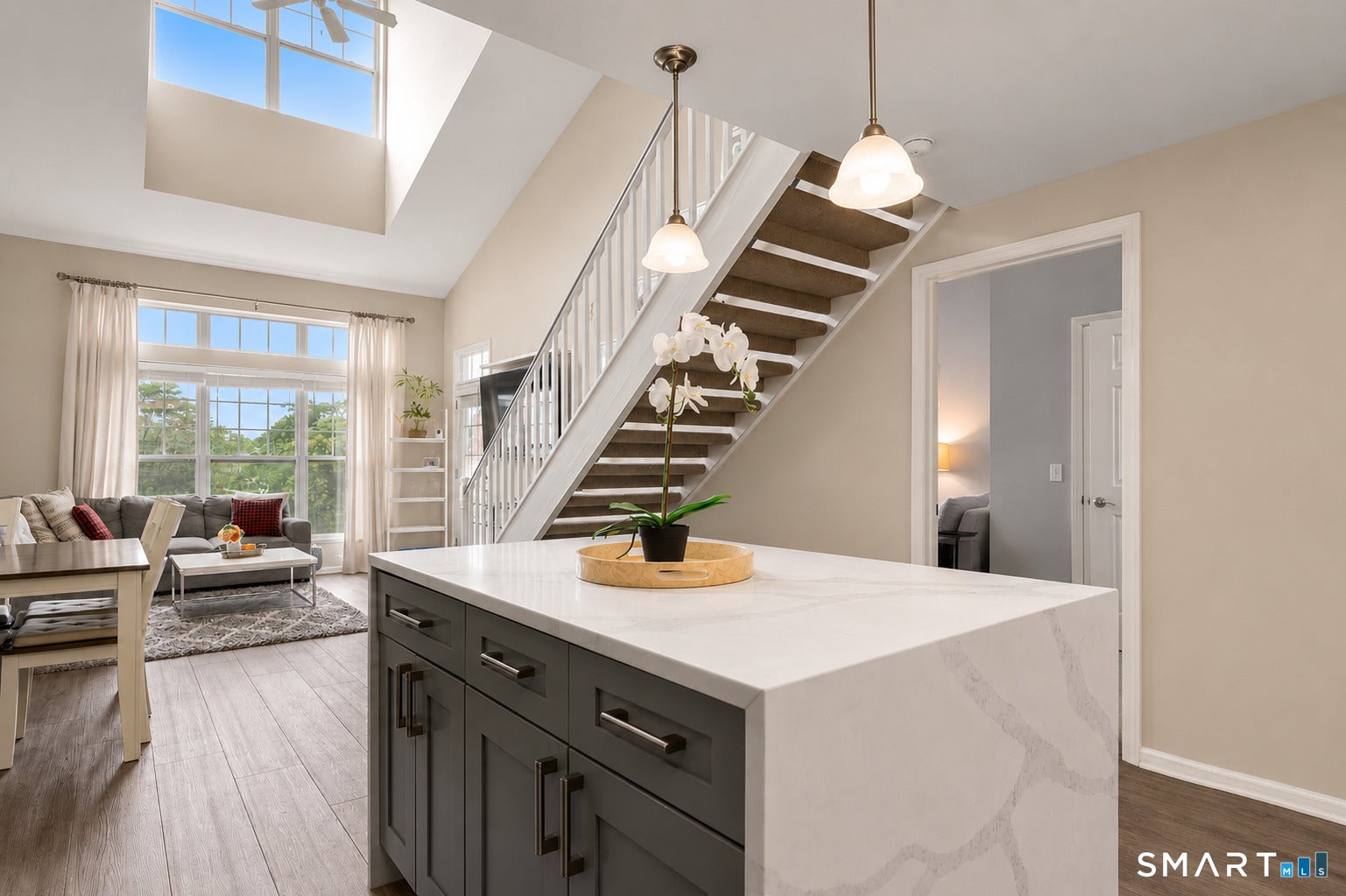 850 East Main Street Apt 504 — photo