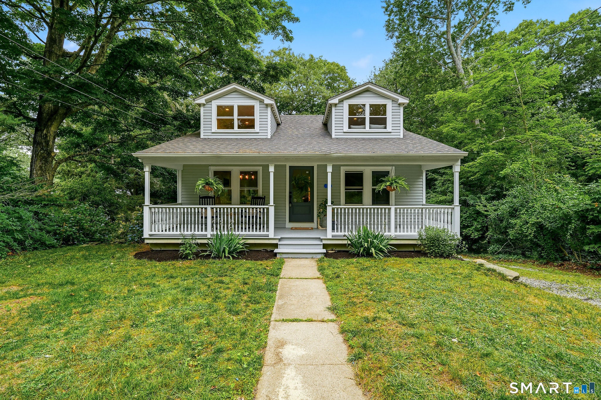 32 Sunset Terrace — photo