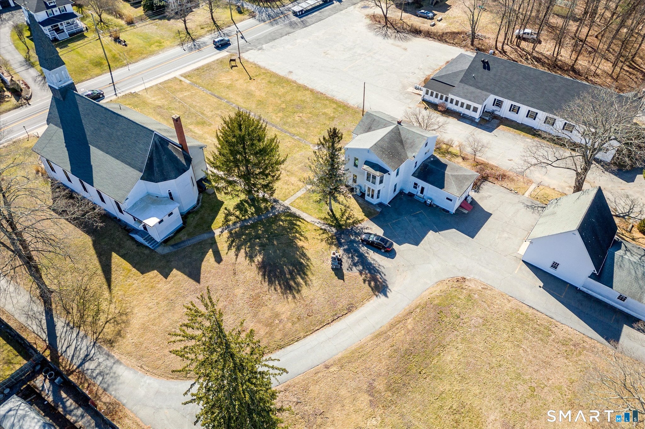 350 Hartford Pike — photo