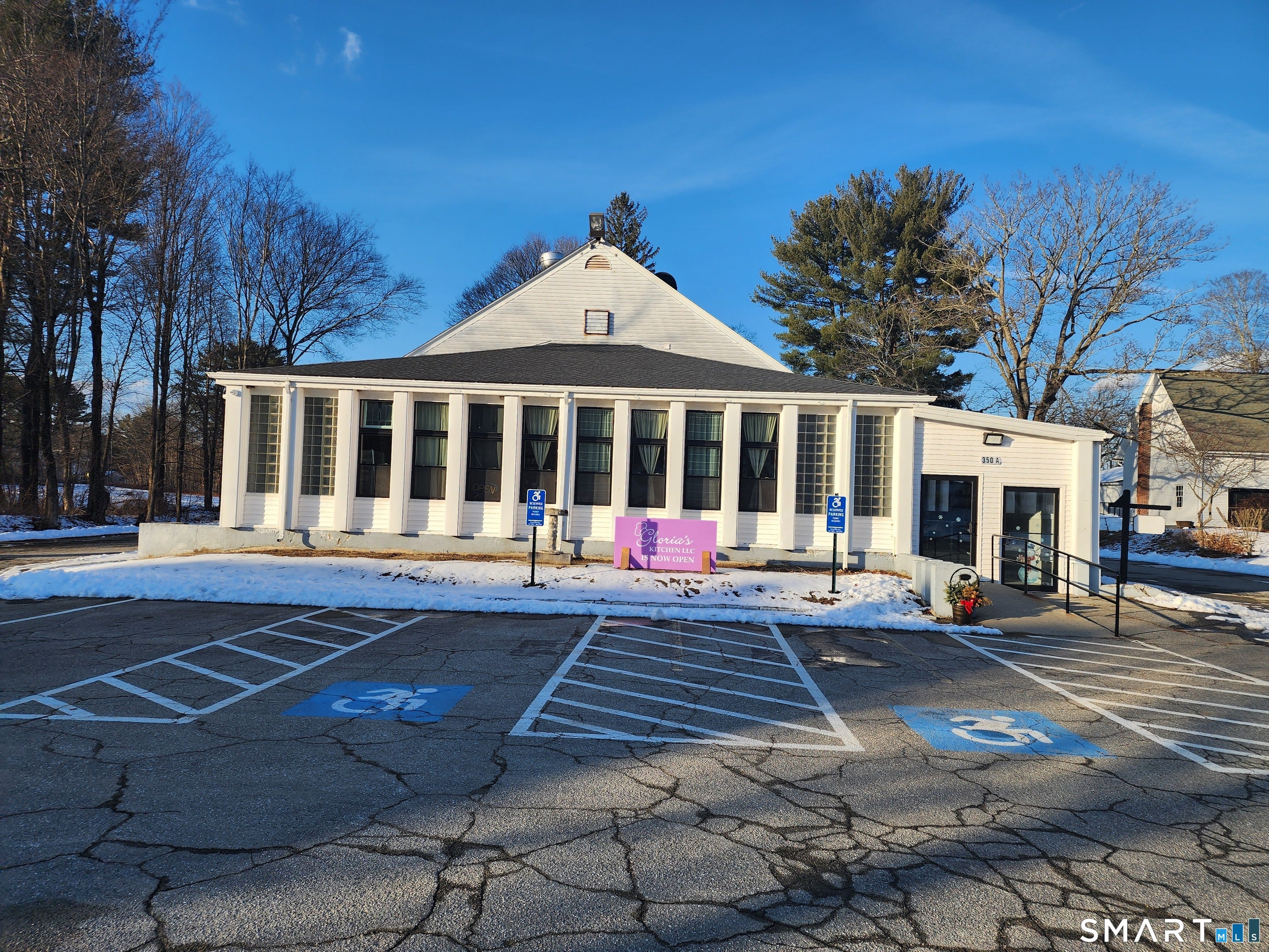 350 Hartford Pike — photo