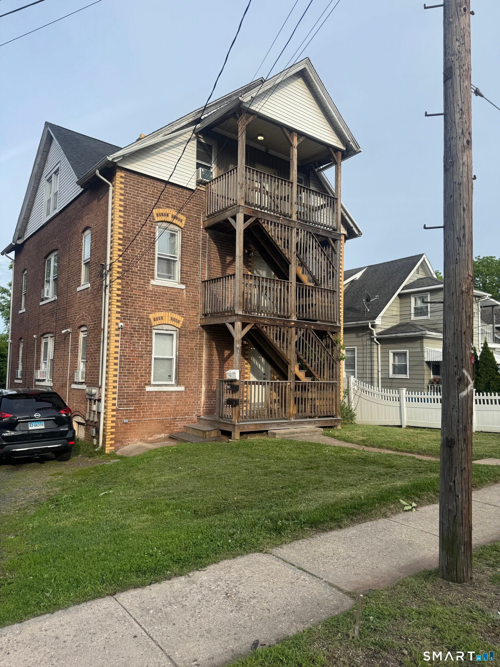 445 New Britain Road 3rd Flr — photo