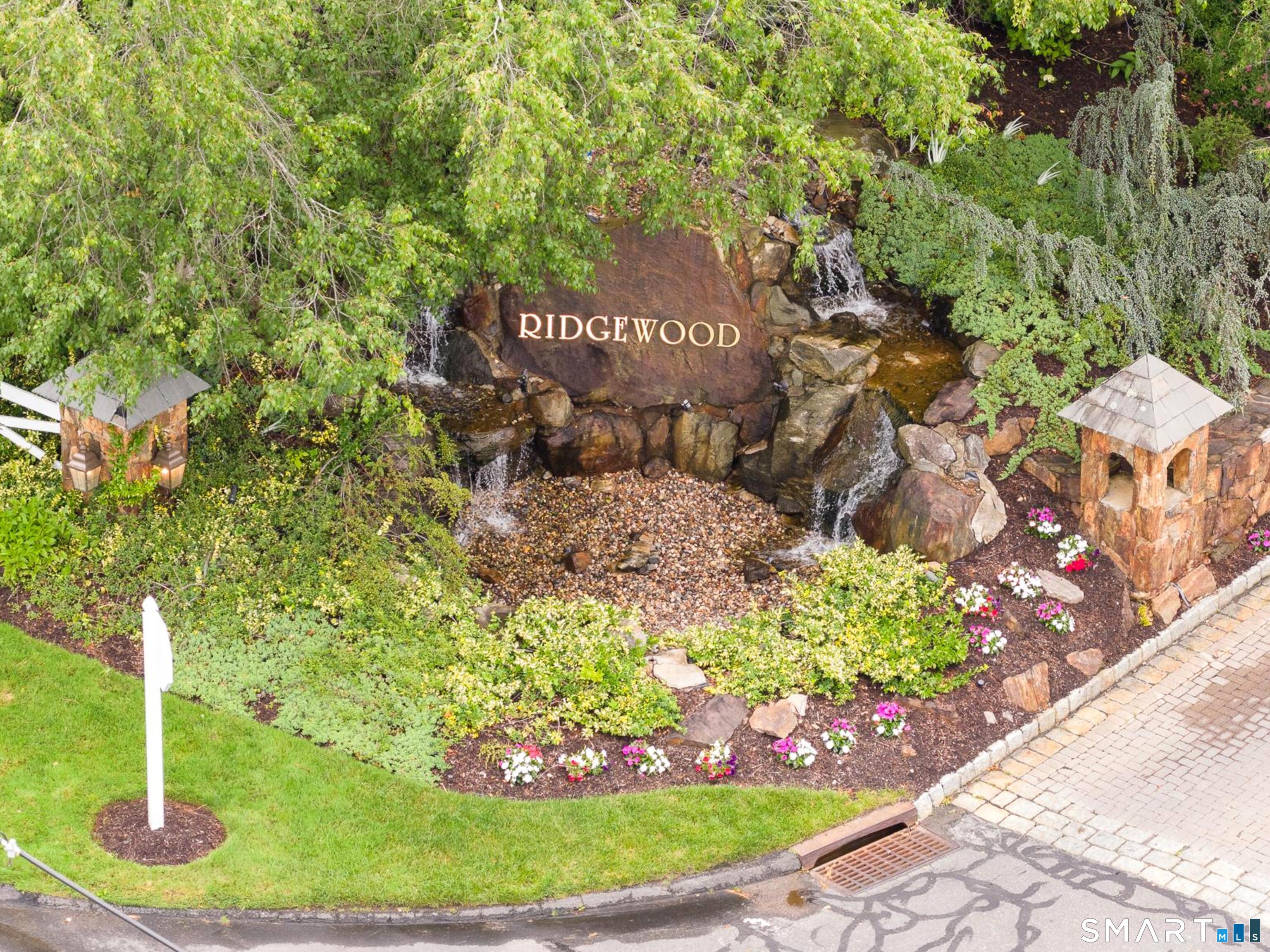 10 Ridgewood Drive 10 — photo