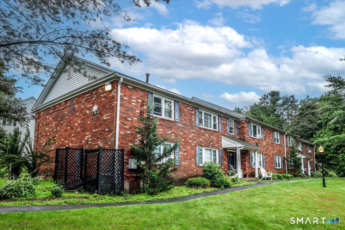 245 Cherry Avenue a24 — photo