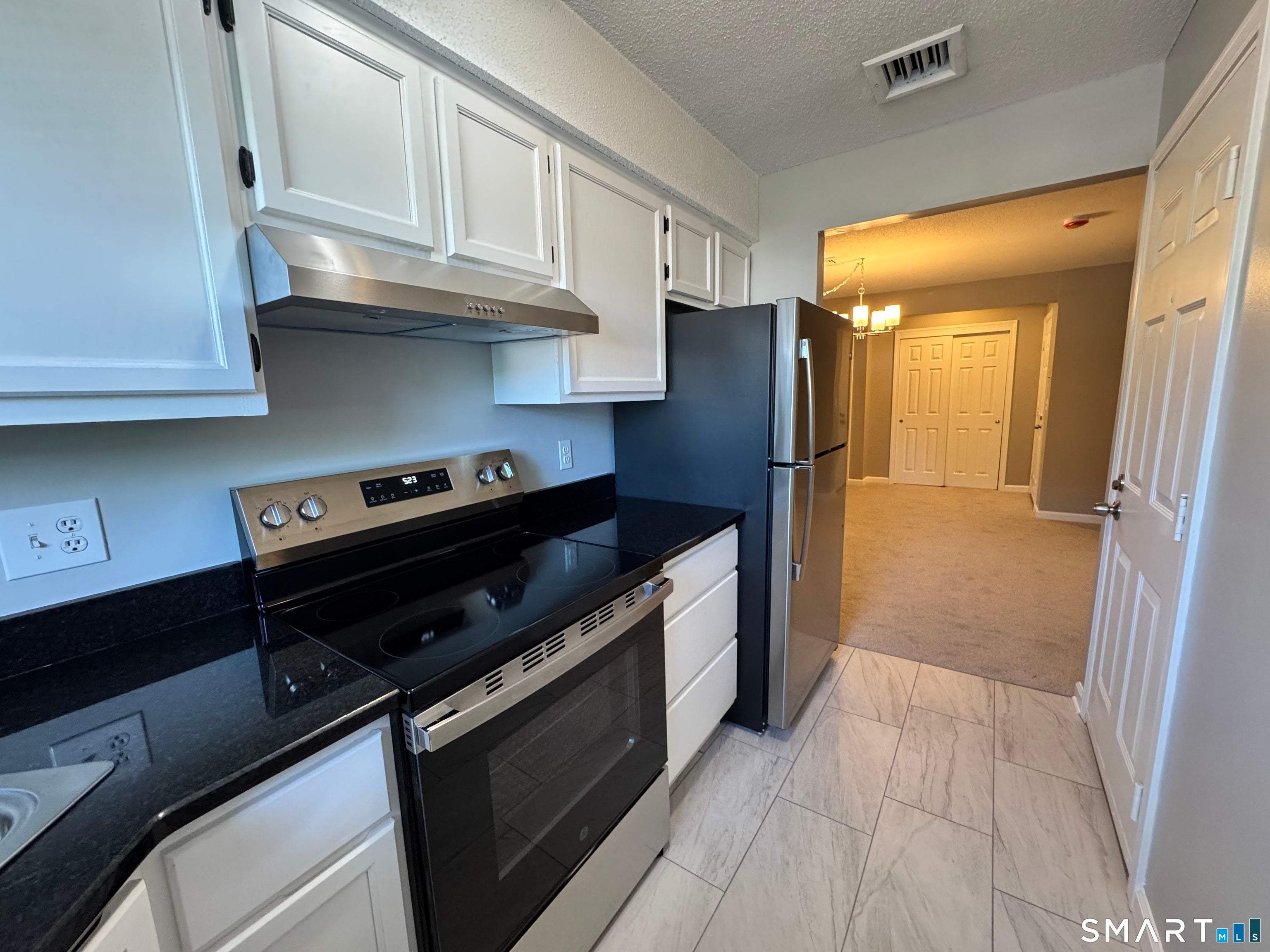 2 Concorde Way B2 — photo