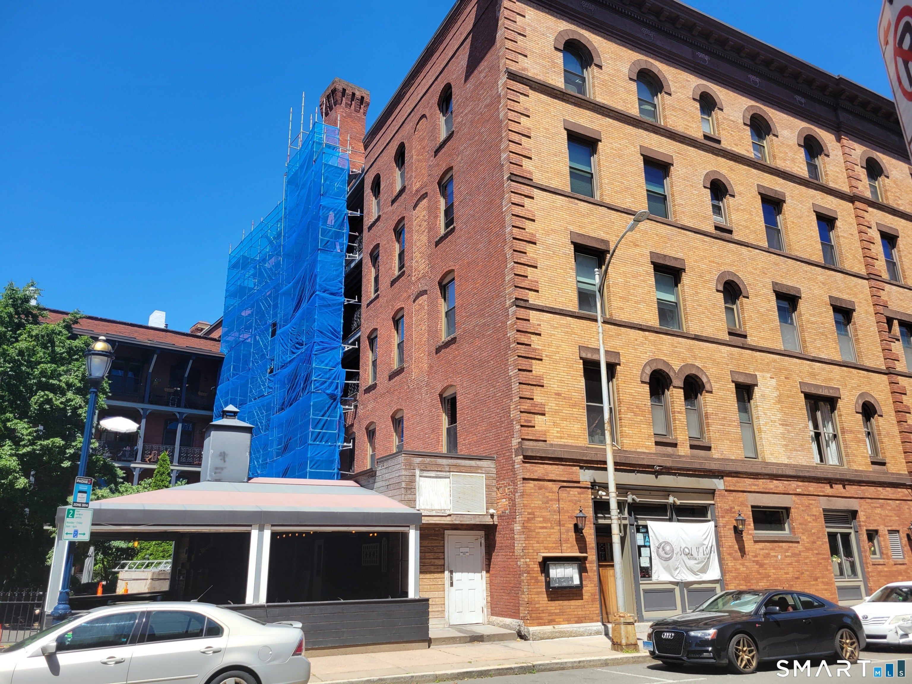 10 Capitol Avenue 102 — photo
