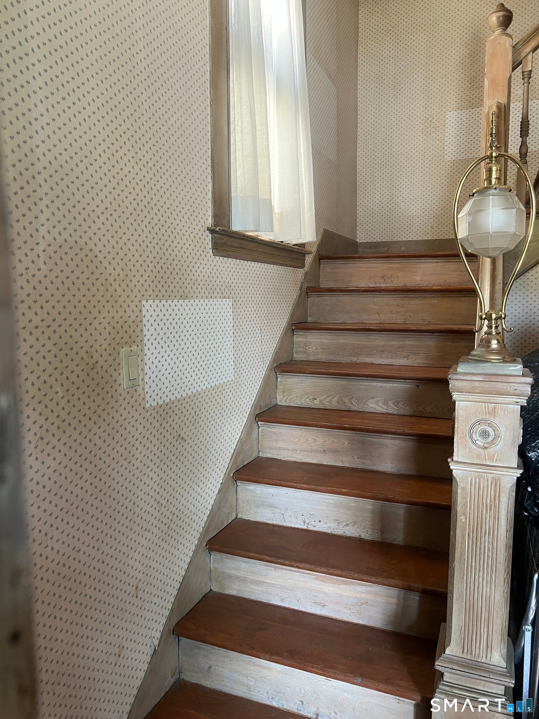 251 Sherman Avenue 2nd Floor — photo