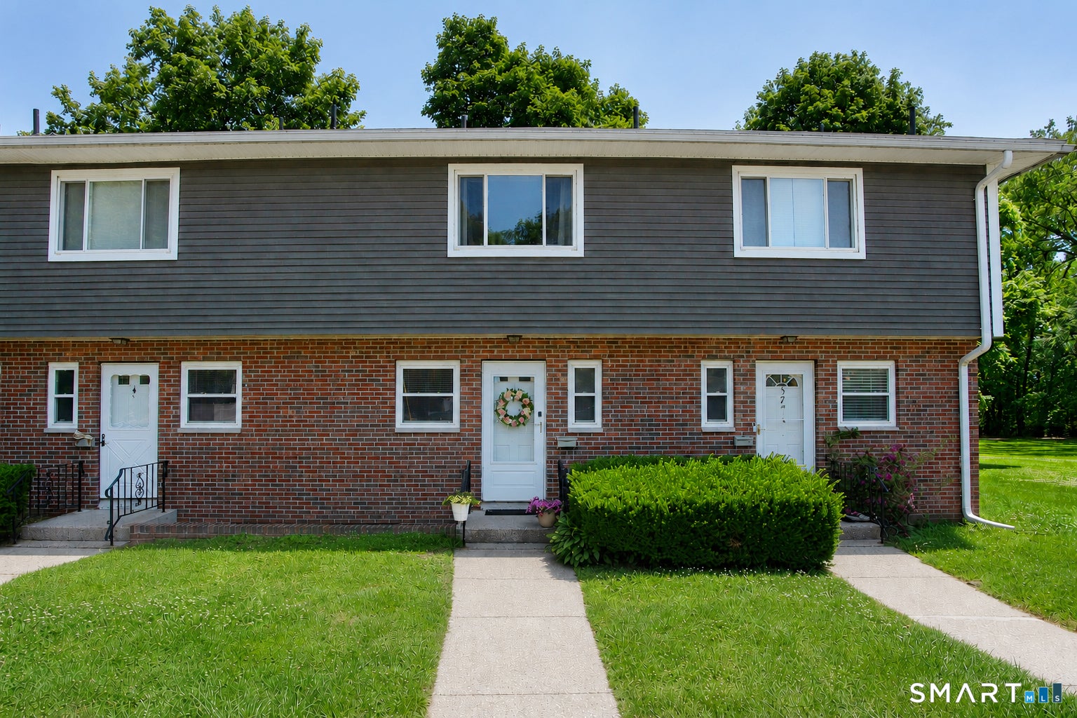 3 Camelot Drive 5 — photo