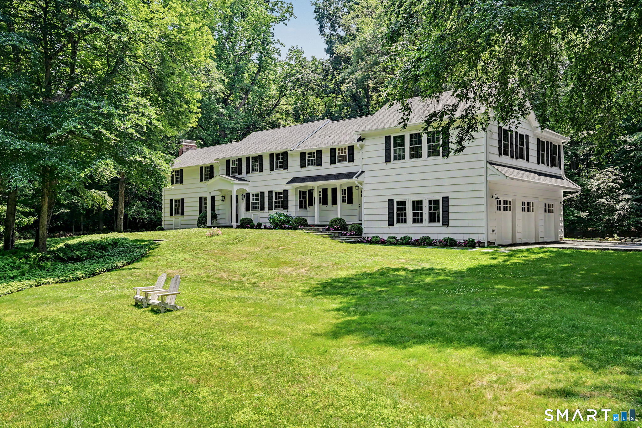 148 West Hills Road — photo