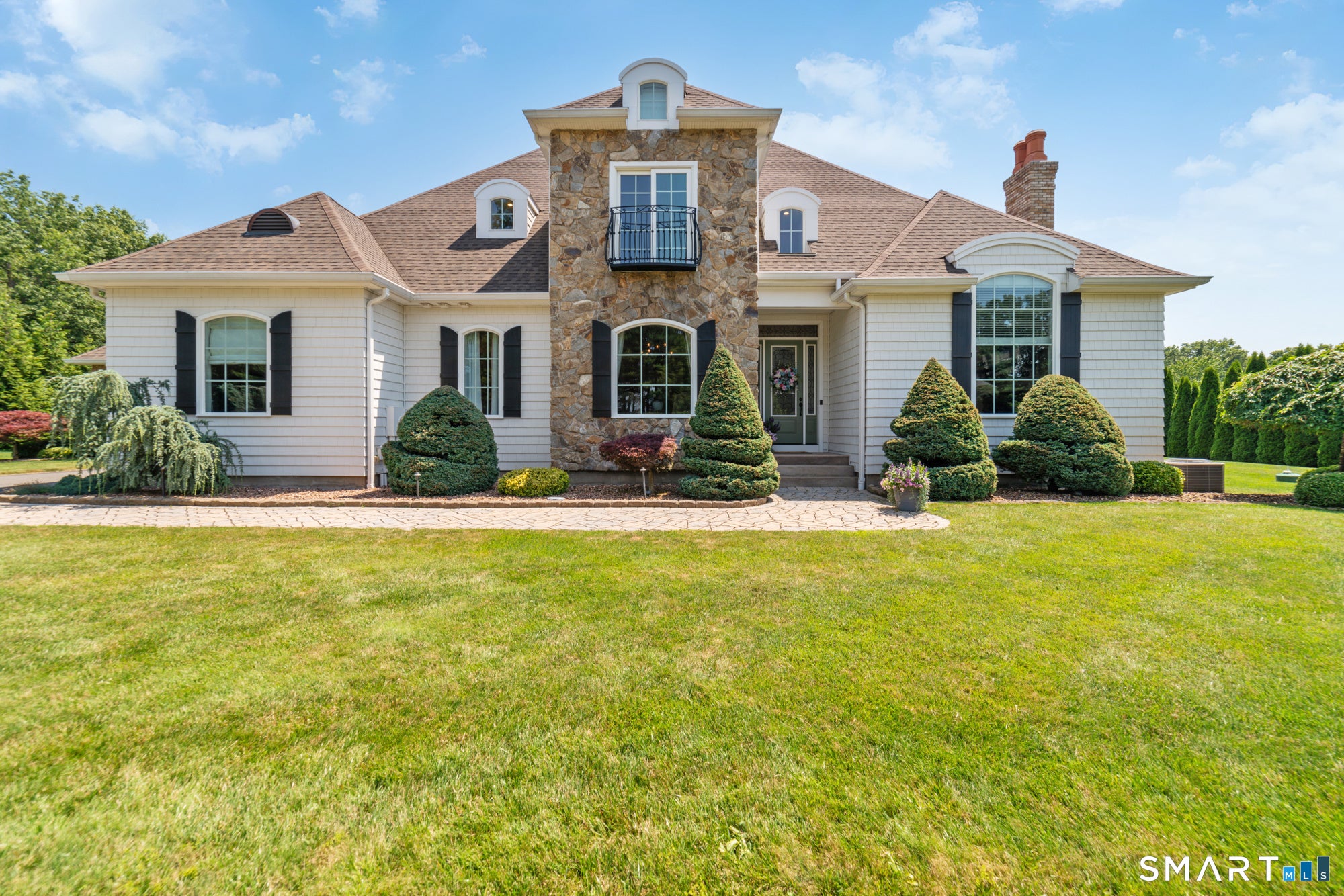 269 West Pines Drive — photo