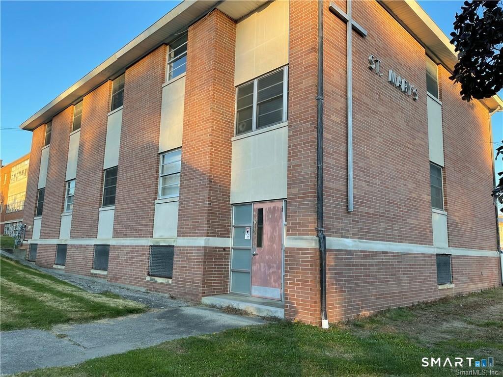 15-23 Marshall Street — photo