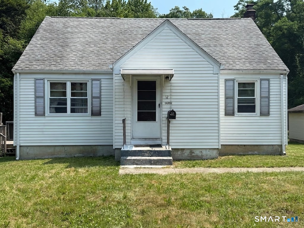 12 Arbutus Street — photo
