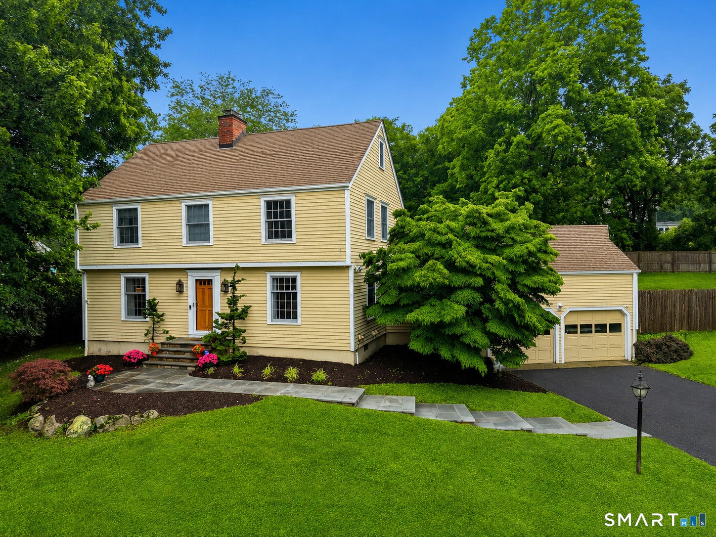 14 Woodchuck Lane — photo