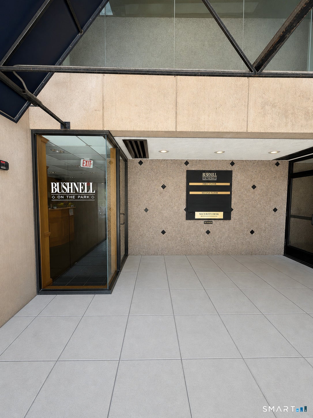 100 Wells Street 1B — photo