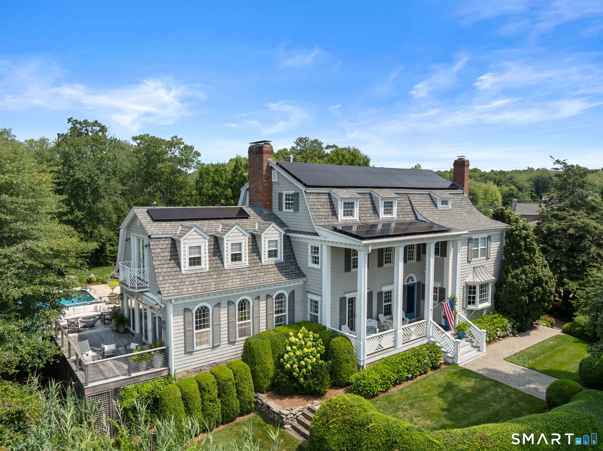 14 Middle Beach Road West — photo