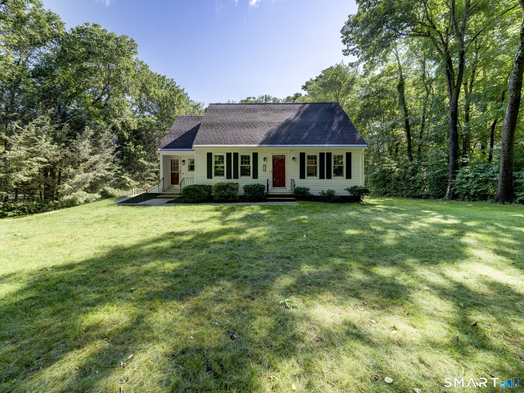 12 School House Hill — photo
