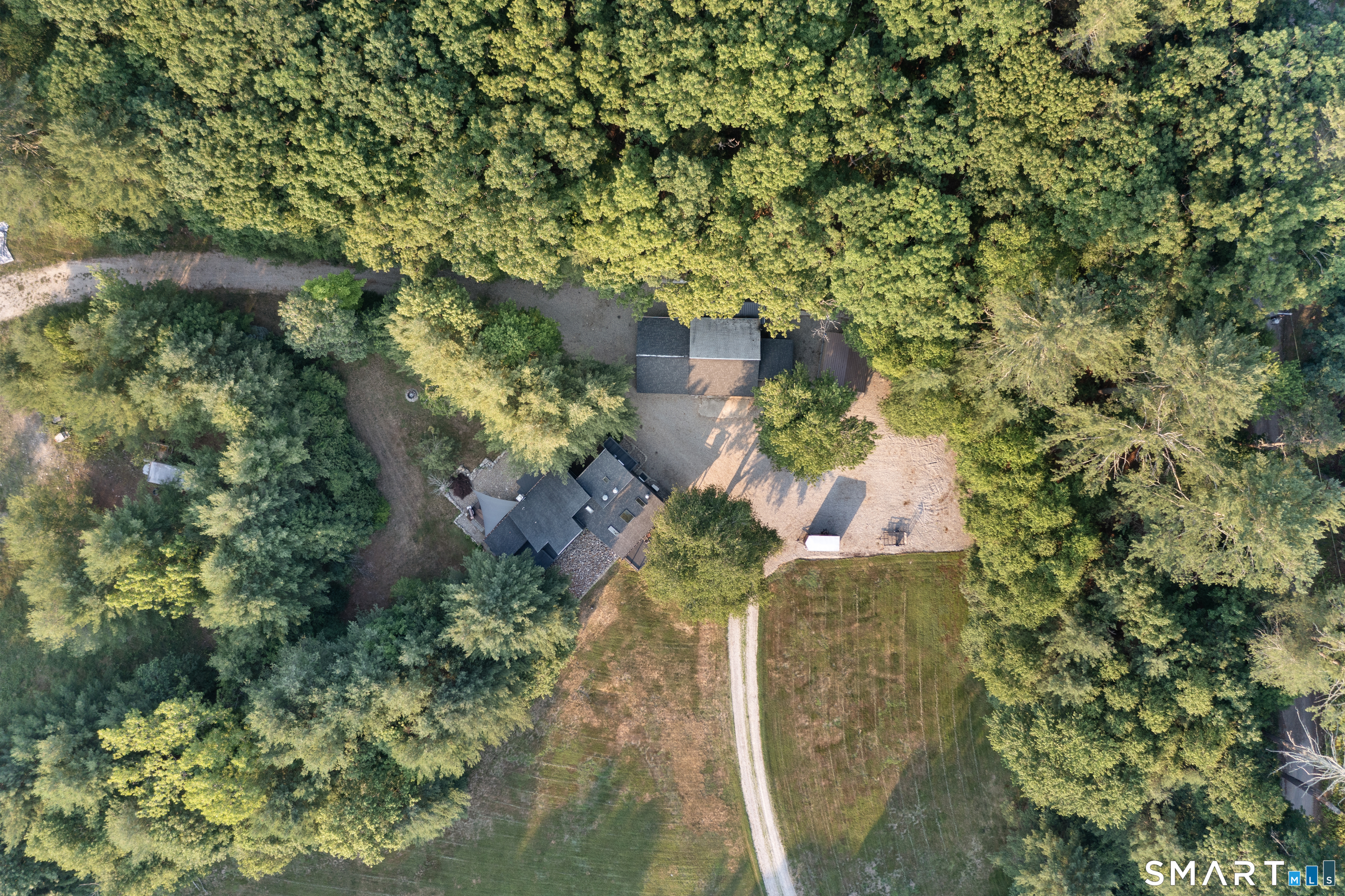 564 Hubbard Road, Killingly, CT 06241 — photo 3