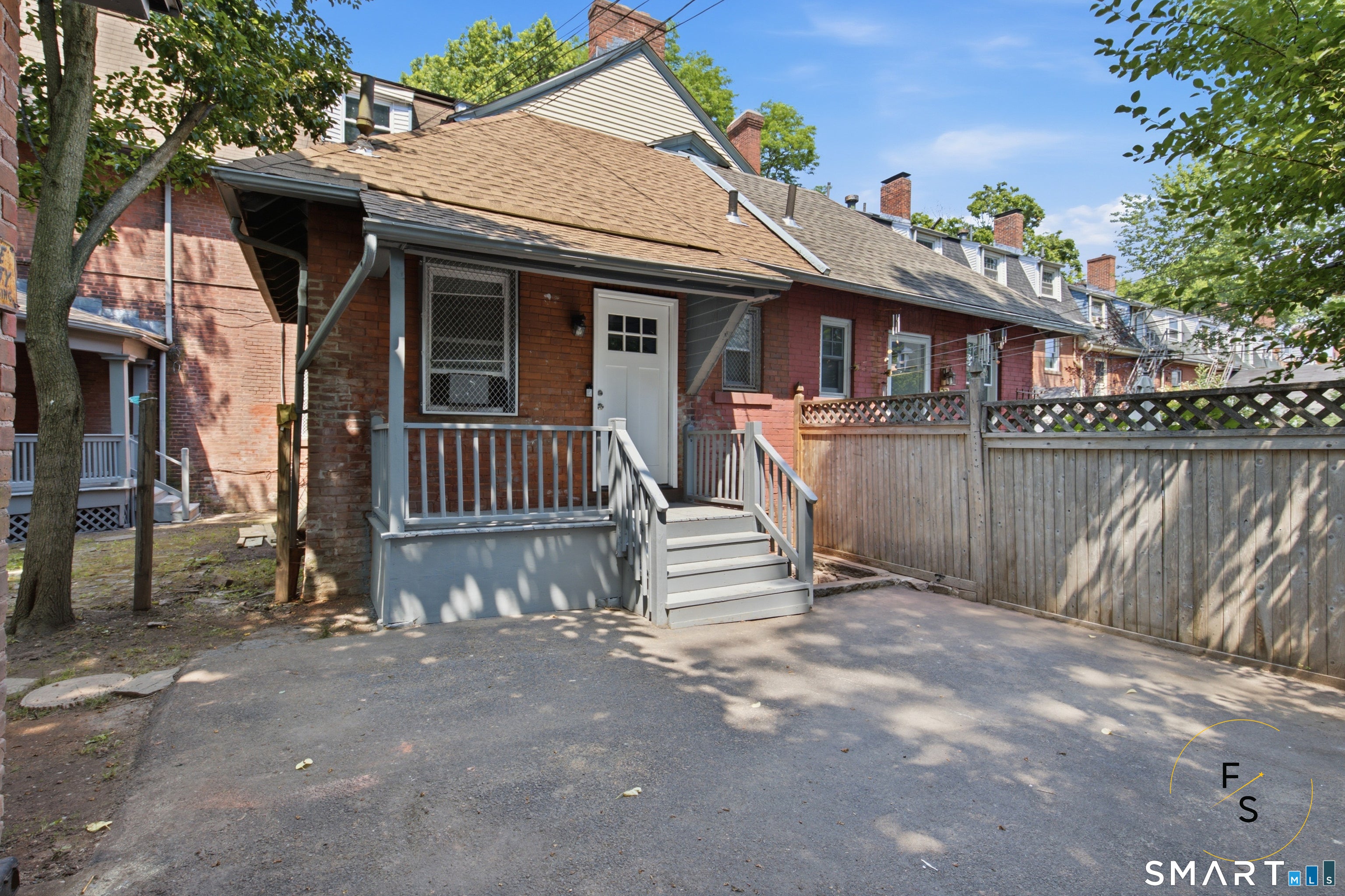 24 Park Terrace — photo