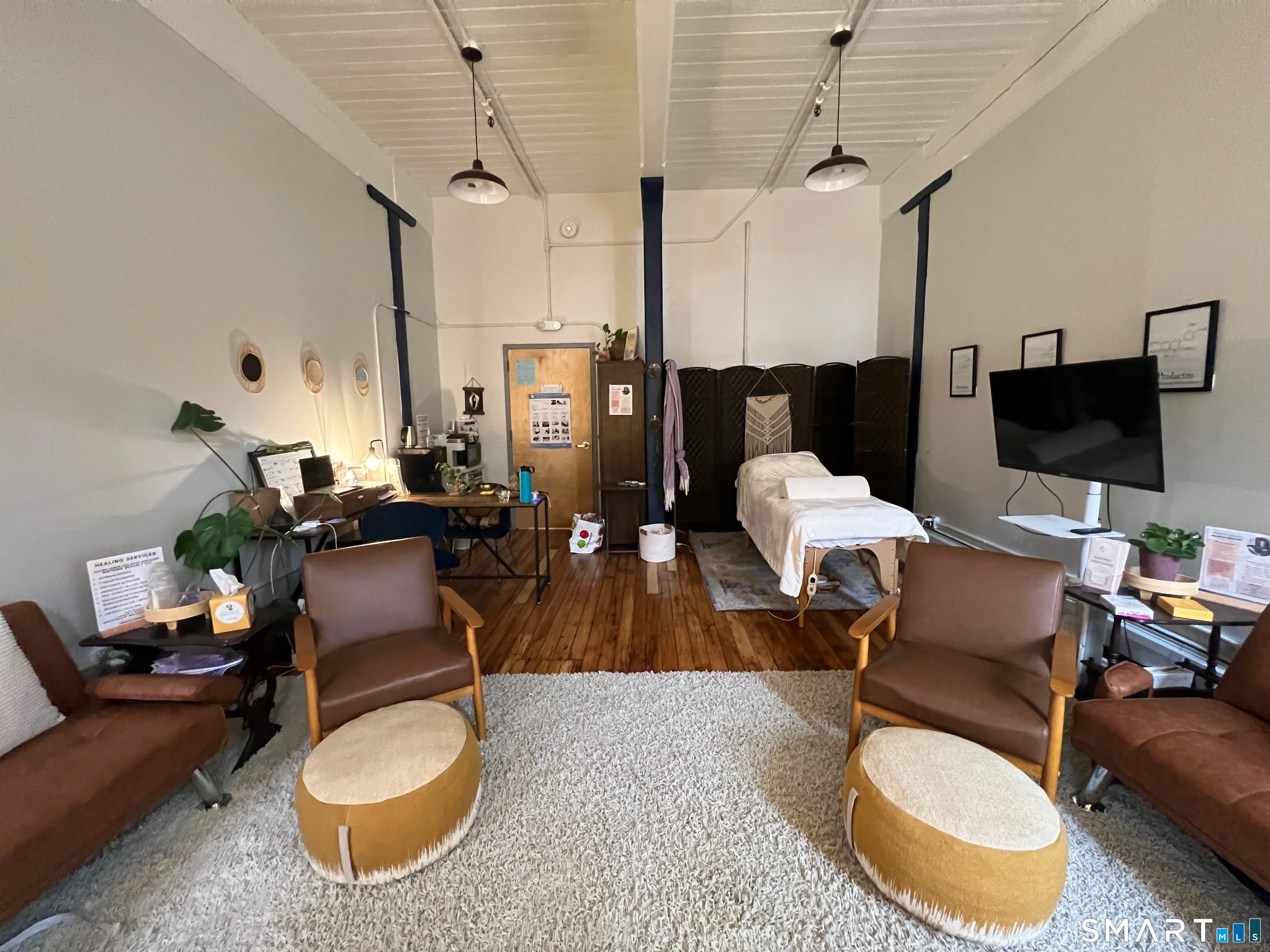 642 Hilliard Street 2203 — photo